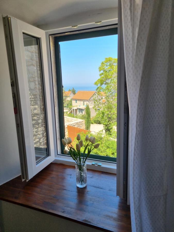 Meli In Village Apartment